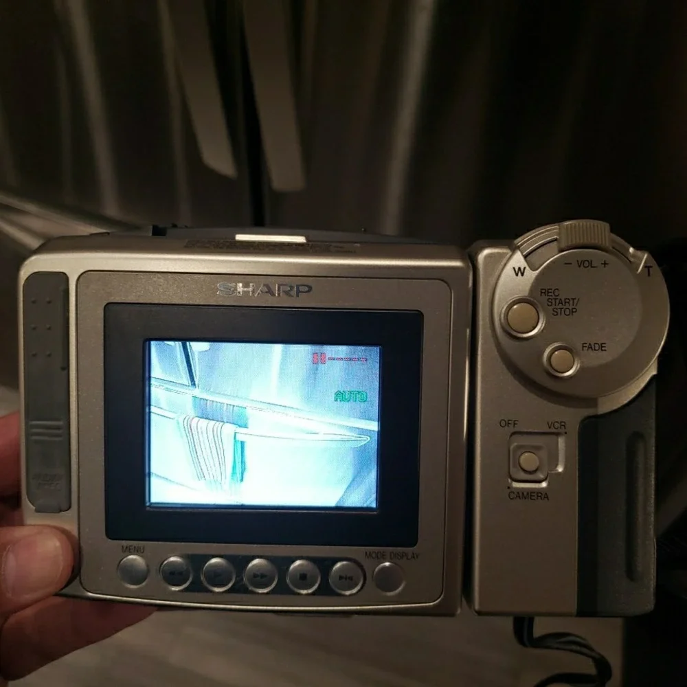 Sharp vl a110